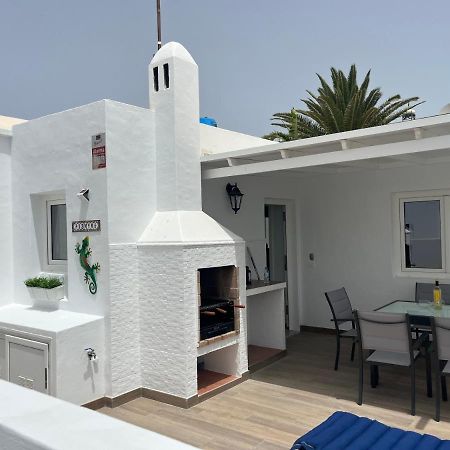 Mym Villa Tías Екстериор снимка