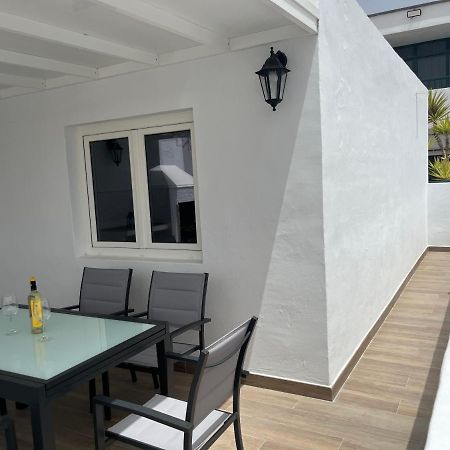 Mym Villa Tías Екстериор снимка