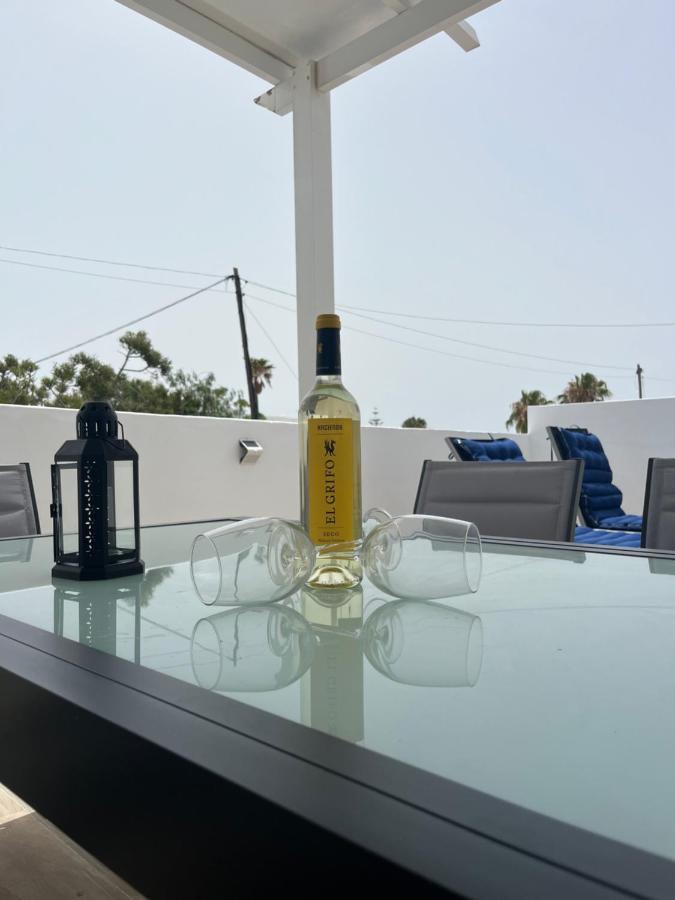 Mym Villa Tías Екстериор снимка