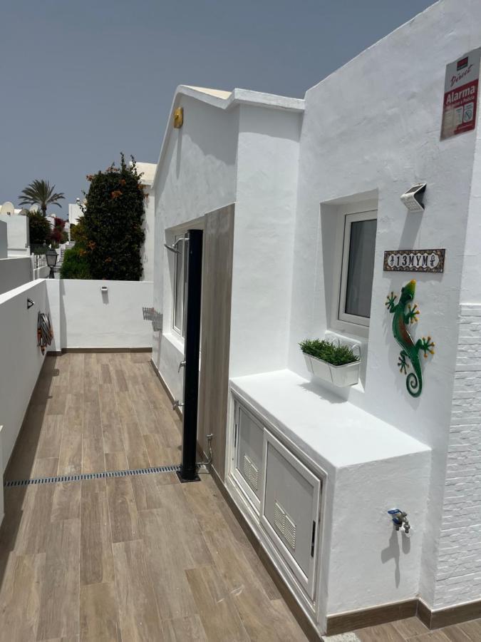 Mym Villa Tías Екстериор снимка