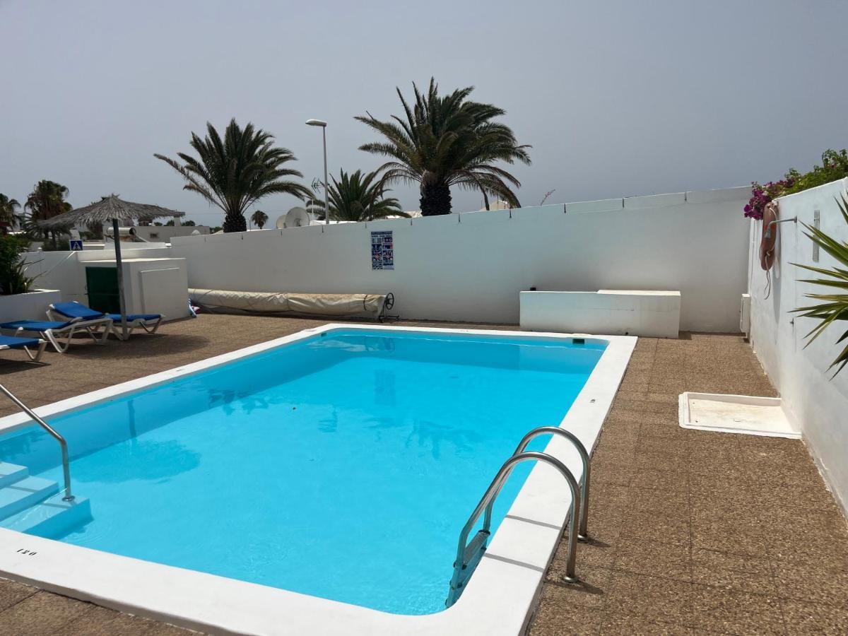 Mym Villa Tías Екстериор снимка