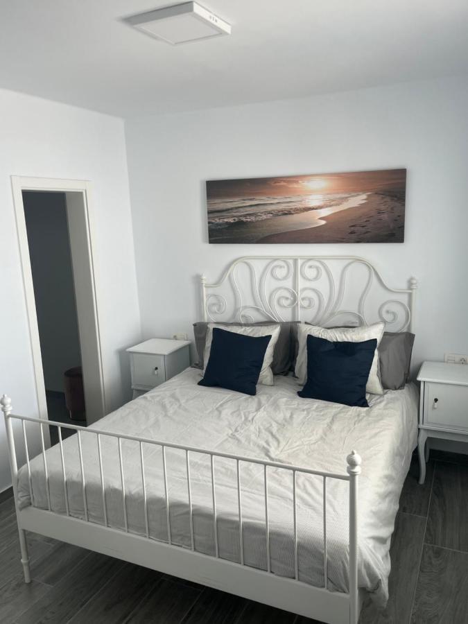 Mym Villa Tías Екстериор снимка